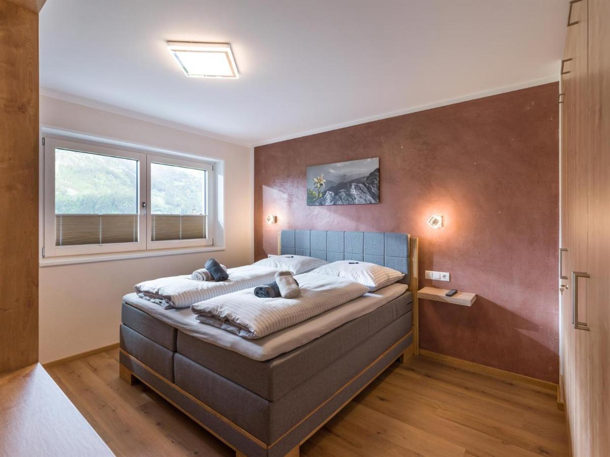 Apart Painting Ried im Zillertal Exterior photo